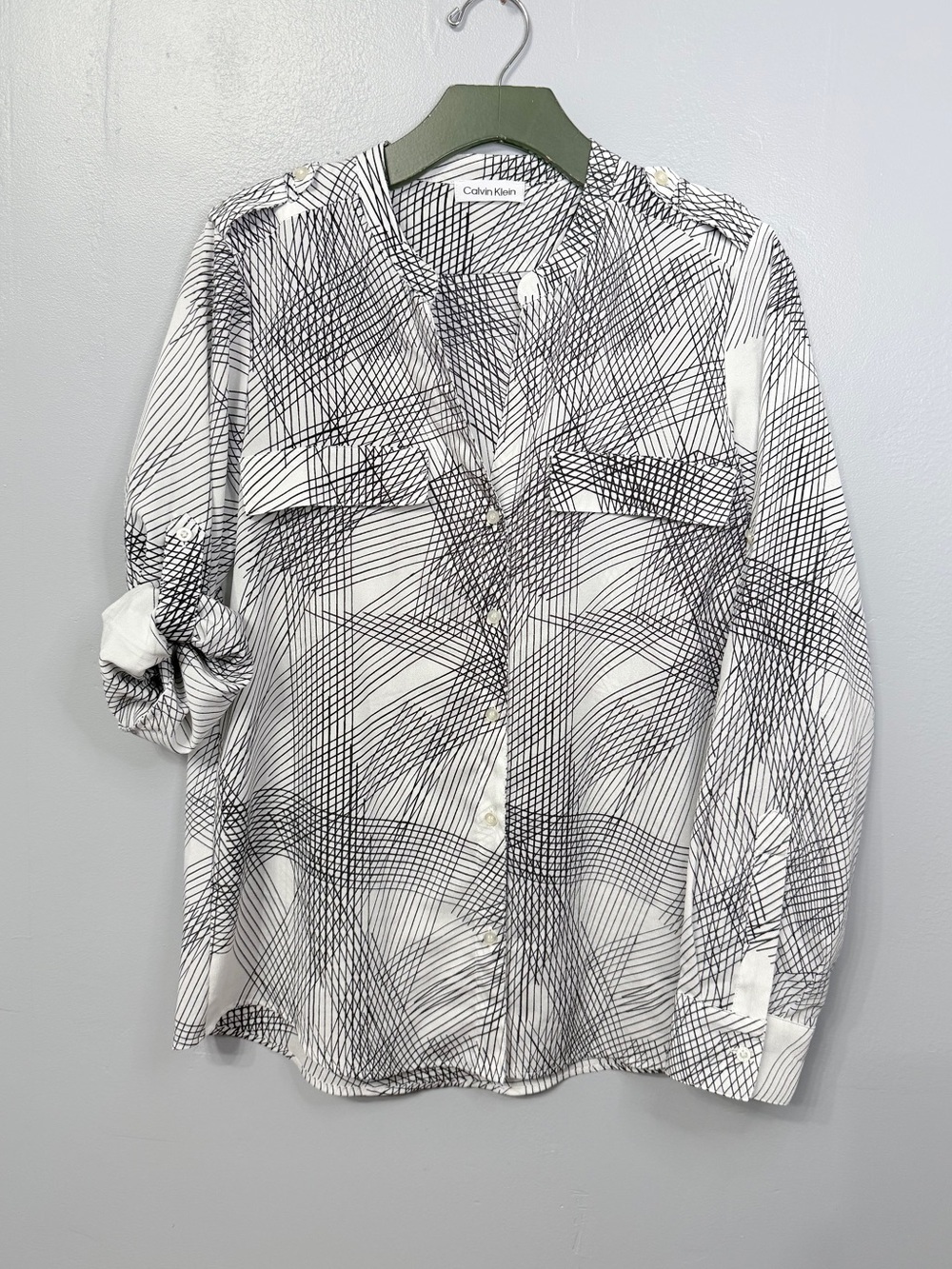 #18)  Calvin Klein White Shirt with Black Geometric Line Print